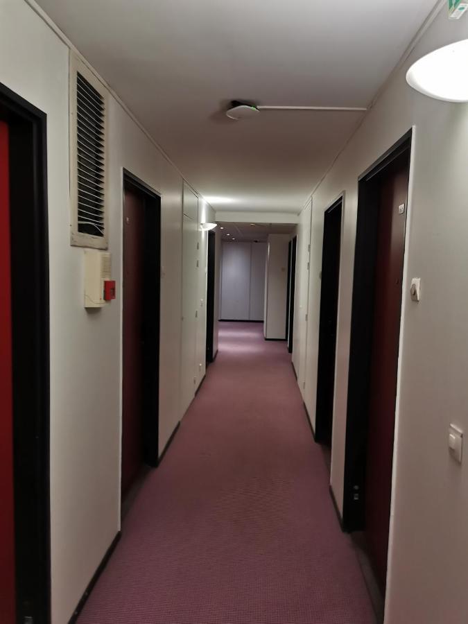 Appart Hotel La Defense Courbevoie Luaran gambar