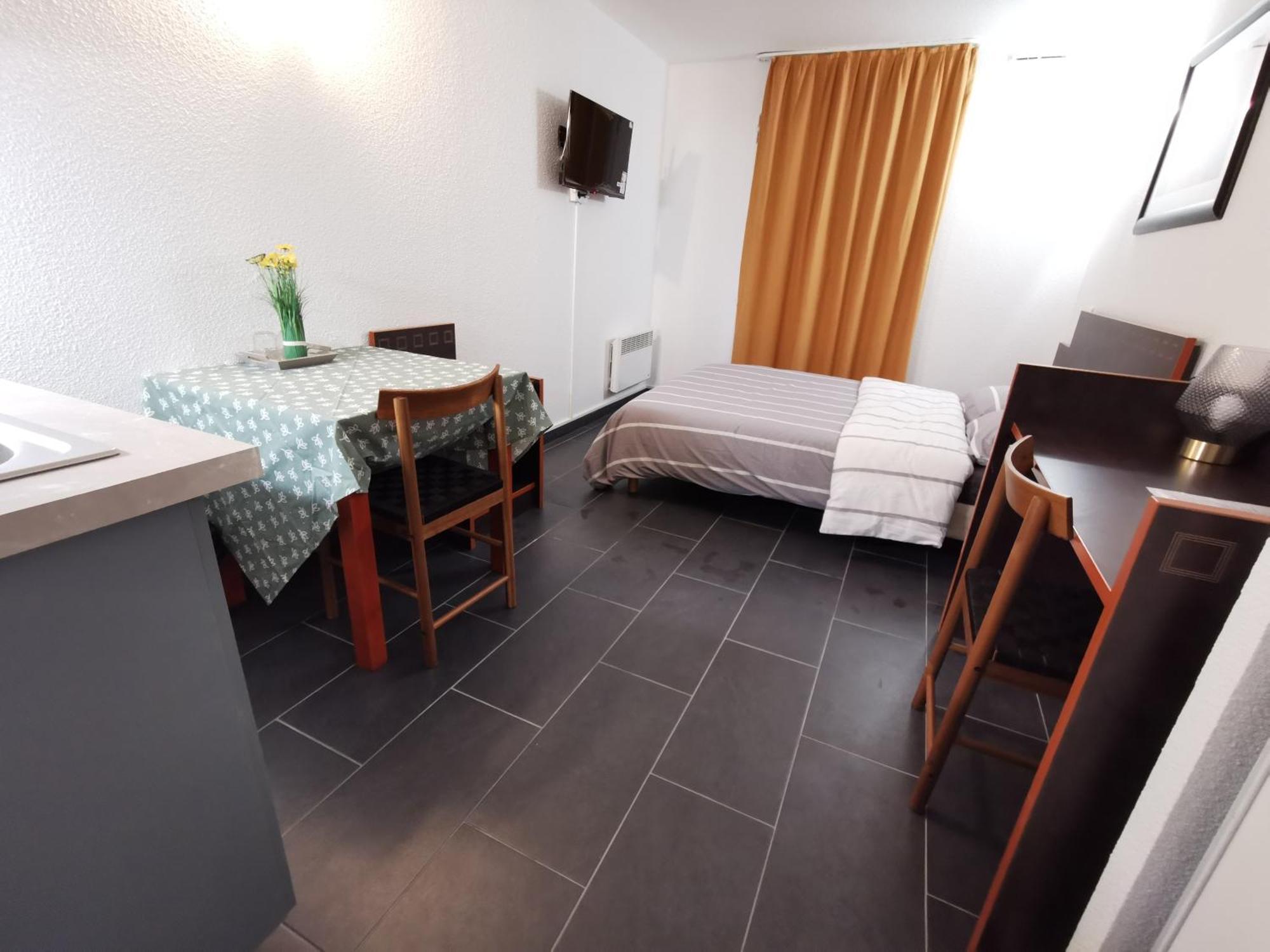 Appart Hotel La Defense Courbevoie Luaran gambar